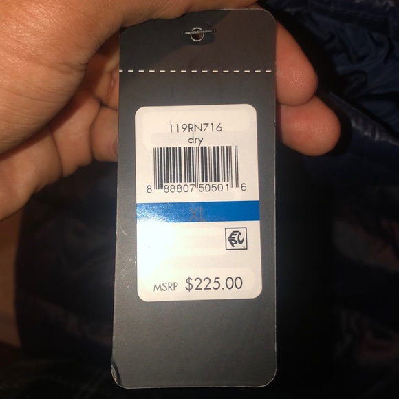 Guess puffer - Picture 6 of 6